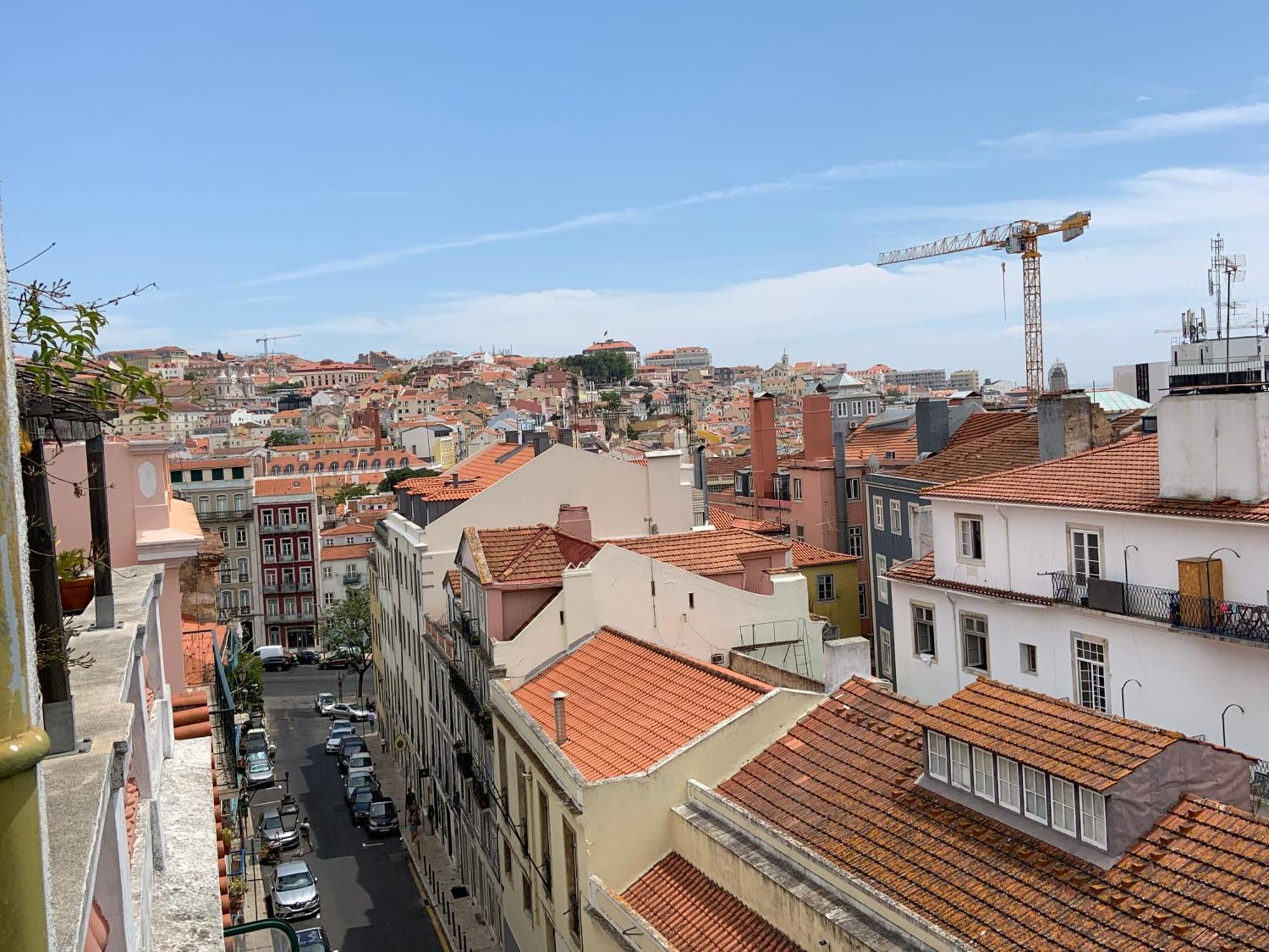 Stay As A Local! Santos Historical Guesthouse IV Lisbon Bagian luar foto